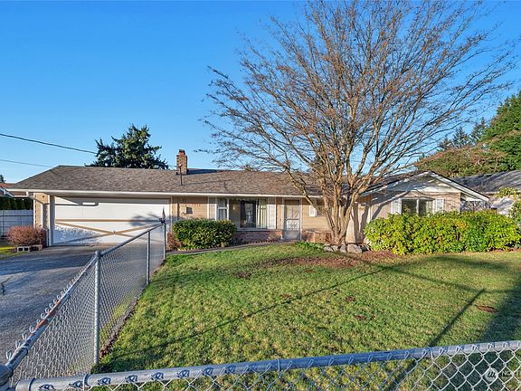 2nd image of 5419 88th Street NE