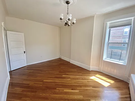 Rented by Dwell Residential Inc | media 17