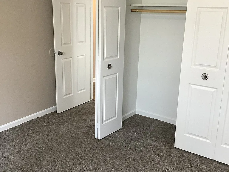 Autumn Ridge Apartment Homes — Photo 42