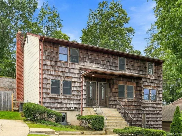 22-24 Conifer Court, Northport, NY 11768