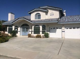 936 W Vicki Ave, Ridgecrest, CA 93555