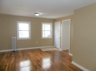 35 Griffin St, Lowell, MA 01852