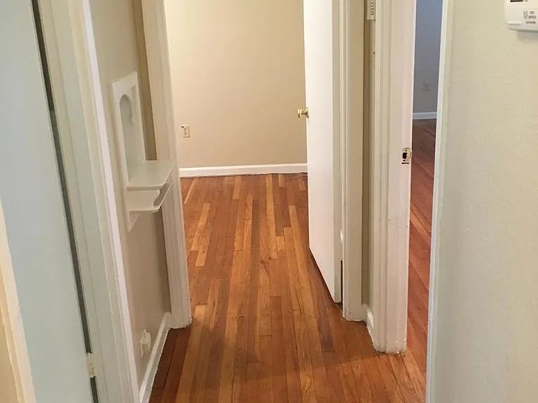 126 Manning Dr — Photo 19
