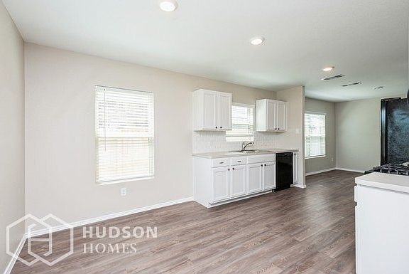 4th image of 5208 Elrington Valley Ln