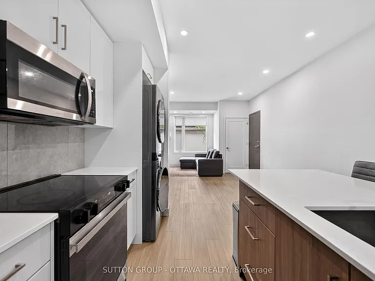 250 Ferland St #5 — Photo 11
