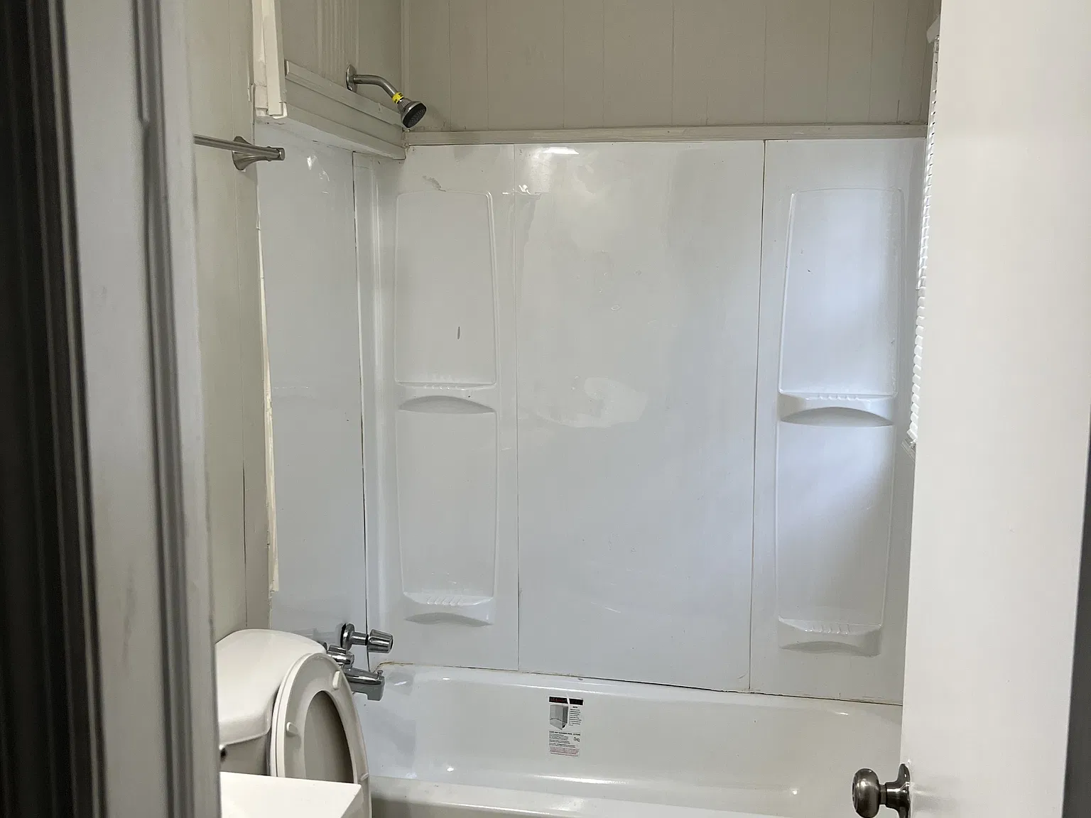 202 Dix Street - 1 — Photo 2