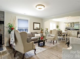 4100 S Fork St, Hickory, NC 28602