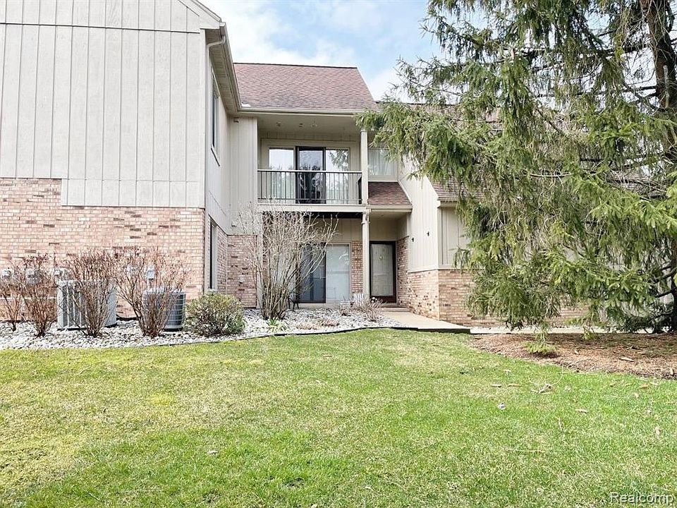 29319 Laurel Dr, Farmington, MI 48331 Zillow