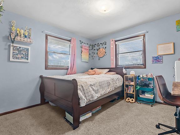 4th image of 21877 Shady Hollow Ln