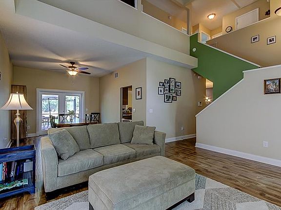 5th image of 8815 Chesterton Pl