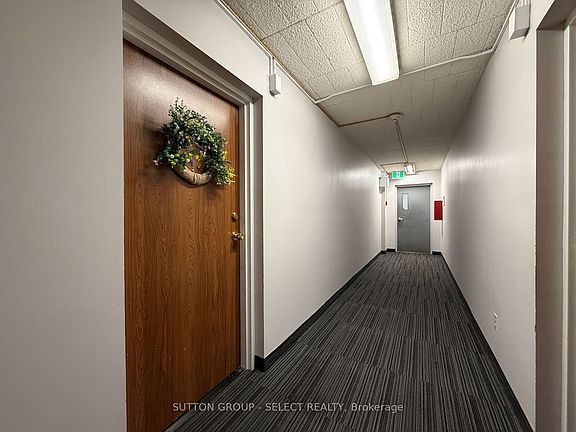 3rd image of 80 Breckenridge Dr #203