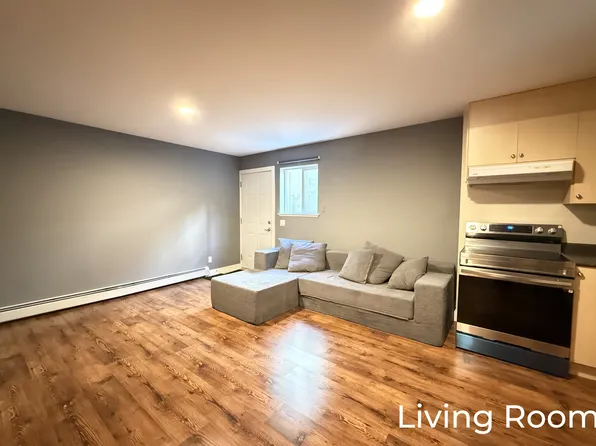 (undisclosed Address), Surrey, BC V4N 5T4