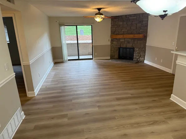 331 Wright St APT 102, Lakewood, CO 80228