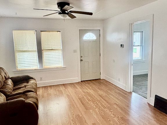 3rd image of 6106 Flowerdale Ave #6106