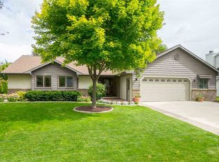 3132 N Oakdale Ln, Appleton, WI 54914