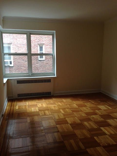 1st image of 14005 84th Dr #1G