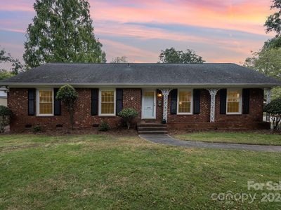 6638 Lancer Dr, Charlotte, NC, 28226