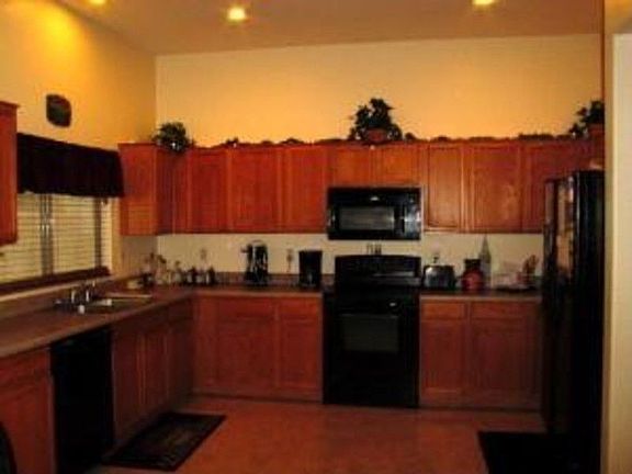 5th image of 15611 W Ocotillo Ln