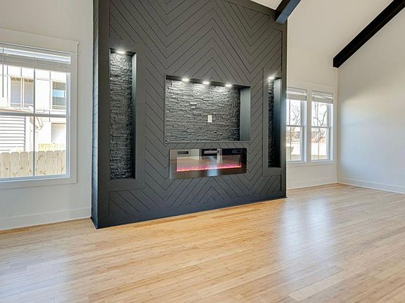 2nd image of 144 Piedmont Ave