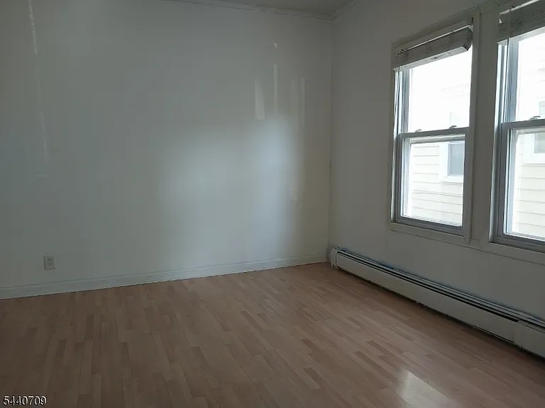 230 Ampere Pkwy — Photo 11