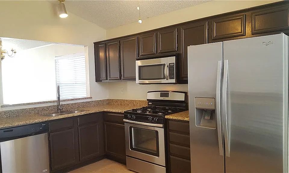 1st image of 4342 Walsh Ln