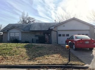 2420 W Oklahoma Pl, Tulsa, OK 74127