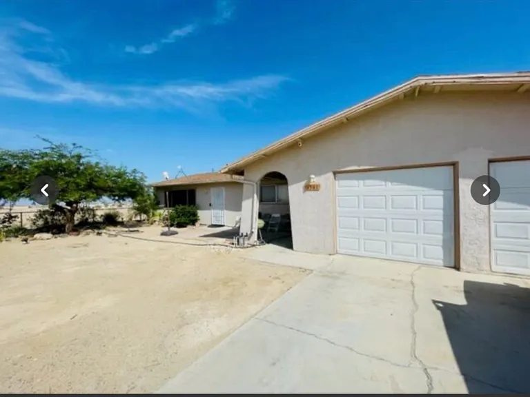 1361 Tyler Ave — Photo 10