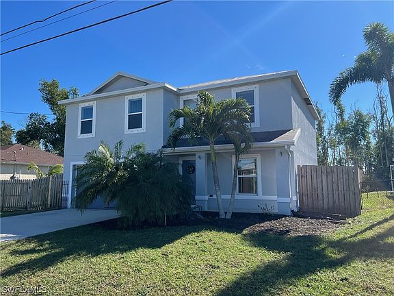 2nd image of 2208 SW 32nd St