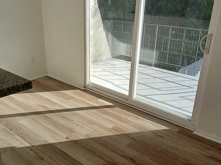 1480 N Palm Ave #D — Photo 7