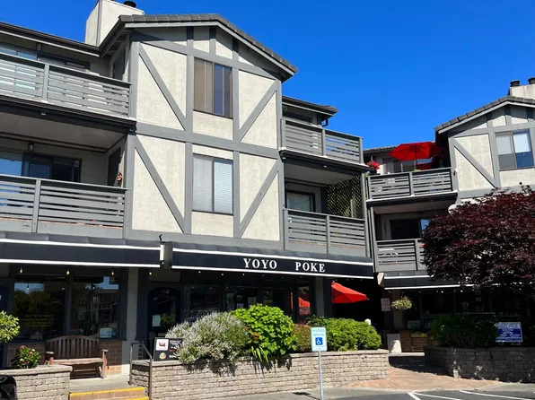 165 Madison Ave N, Bainbridge Island, WA 98110