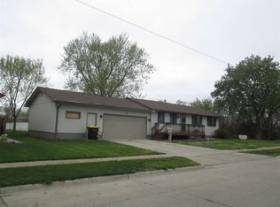 515 Hastings Ave, Norfolk, NE 68701
