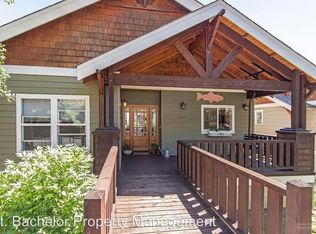 3066 NW Colonial Dr, Bend, OR
