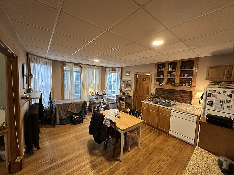 1st image of 515 Cumberland Ave