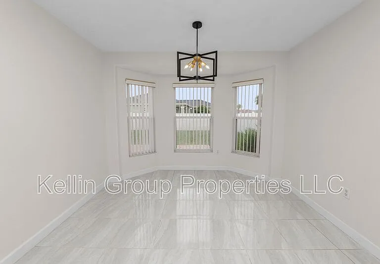3284 Sanoma Dr — Photo 10