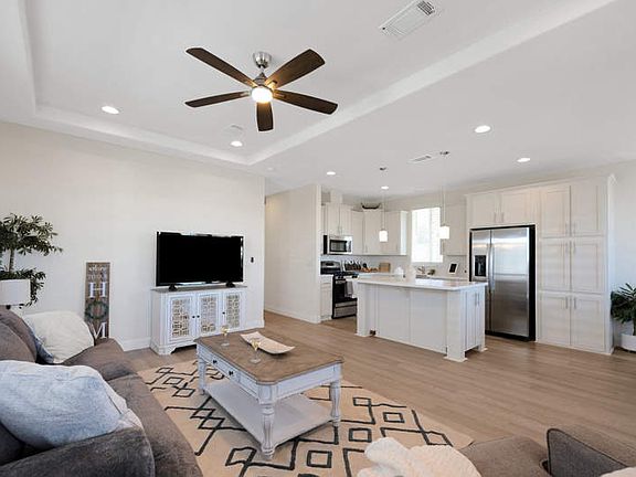 4th image of 2727 E University Dr #141