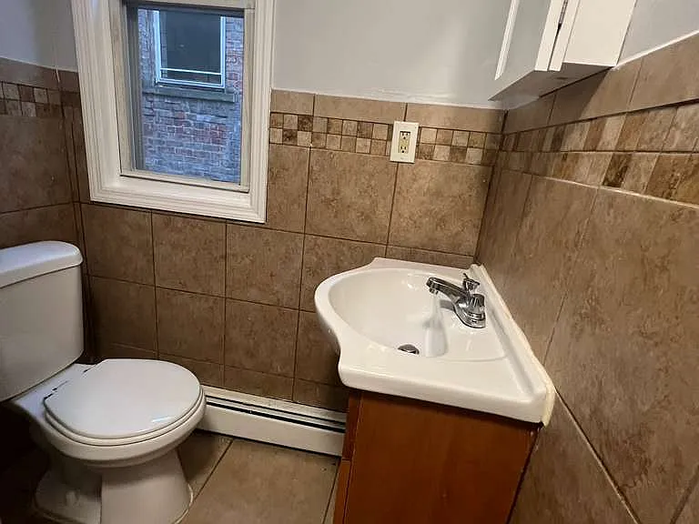 263 Rosa Parks Blvd #4 — Photo 8