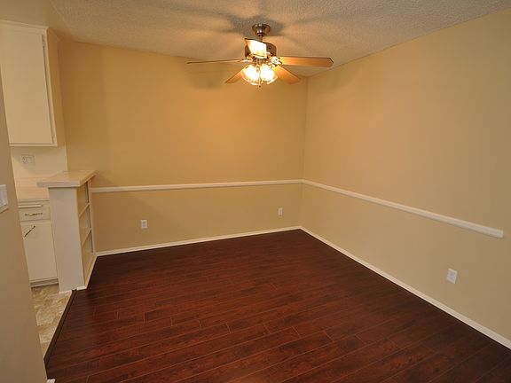 4th image of 5502 Corteen Pl APT 105