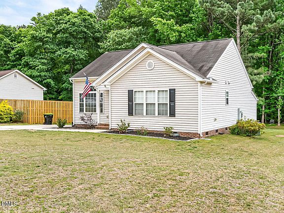 3rd image of 65 Meadowfield Ln