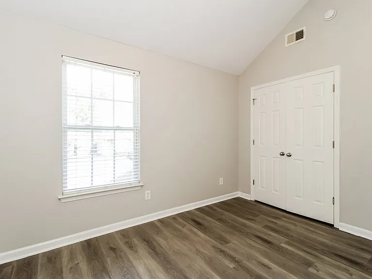 2264 Crossrail Dr — Photo 15