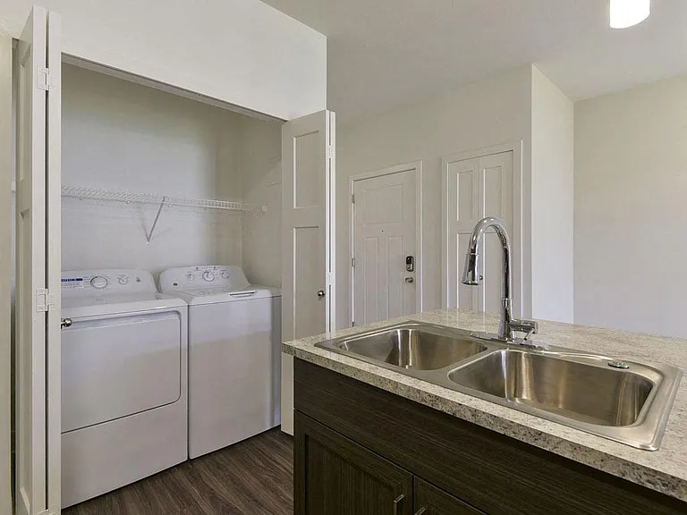 Dodson Pointe Apartment Homes — Photo 73