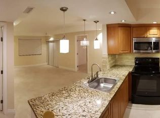2720 W 63rd Pl APT 103, Hialeah, FL 33016
