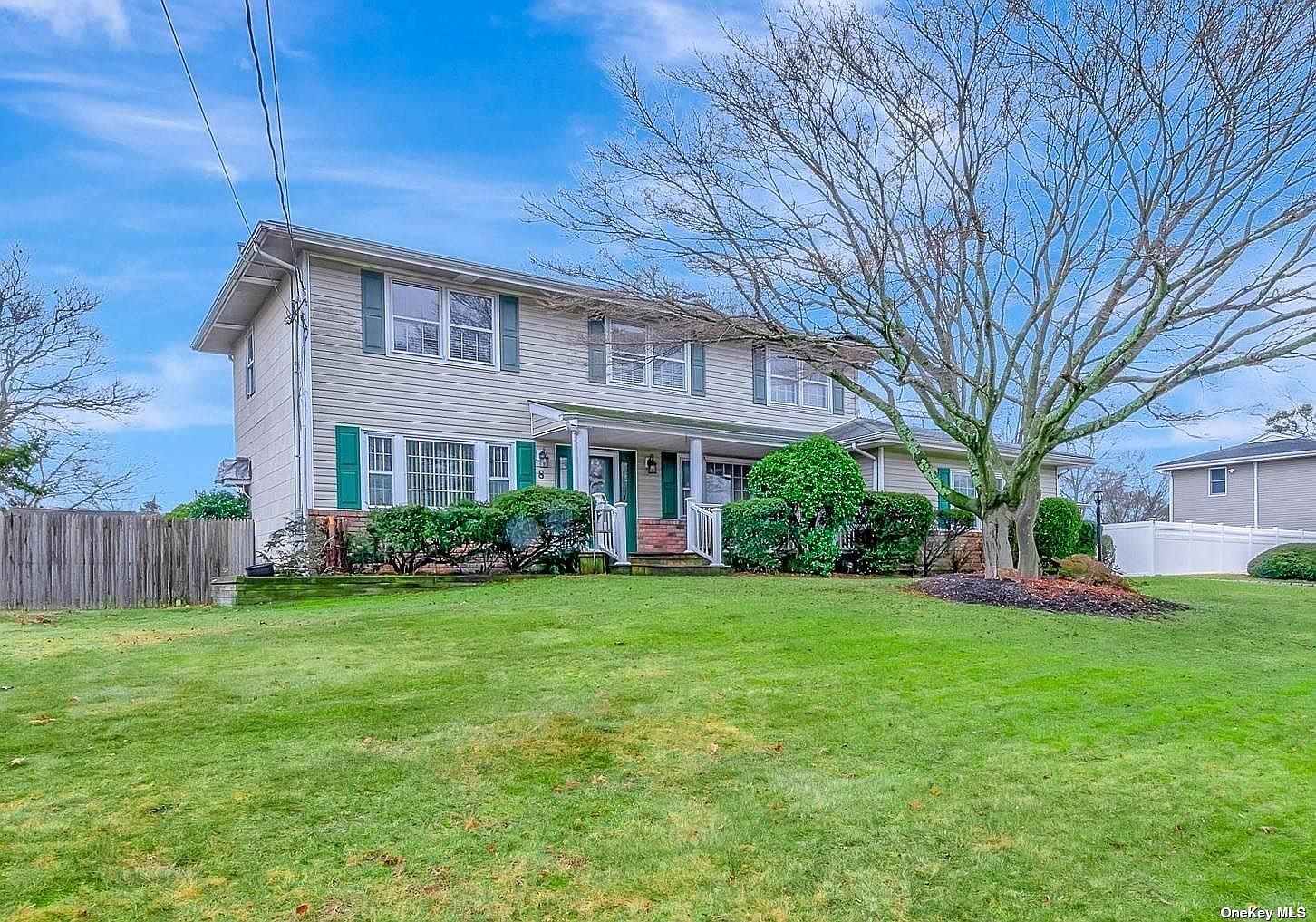 8 Benson Place, Lake Grove, NY 11755 Zillow