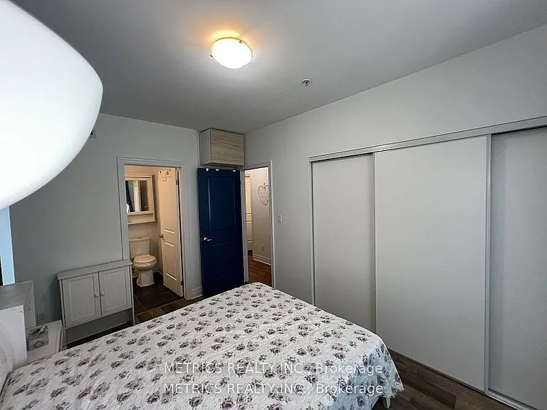 459 Kerr St #201 — Photo 12