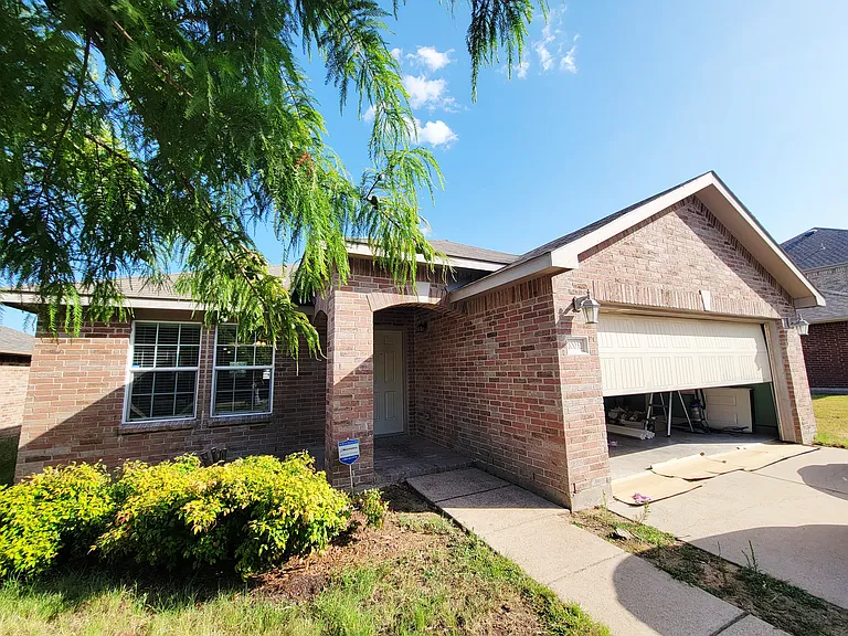 10032 Daly Dr — Photo 1