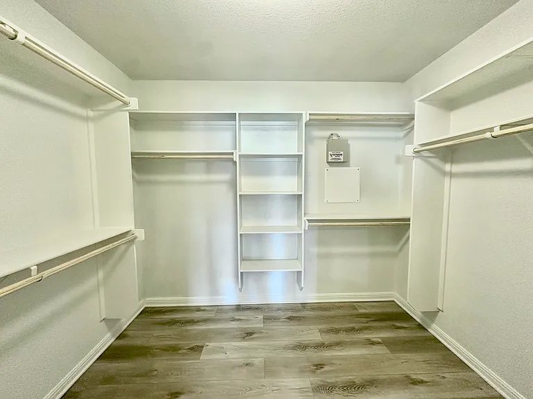 5977 Malta Cir — Photo 19
