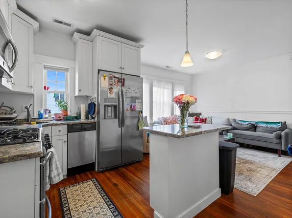 78 Bowdoin St, Medford, MA 02155