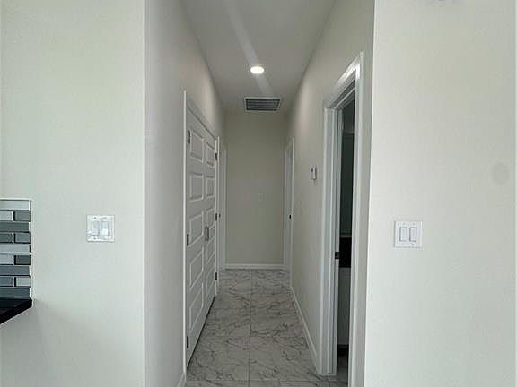 5th image of 5808 Notre Dame Ave APT 1