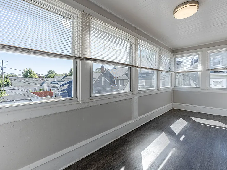 5515 Bridge Ave — Photo 21