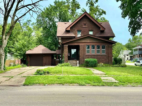 1358 6th Ave, Rockford, IL 61104