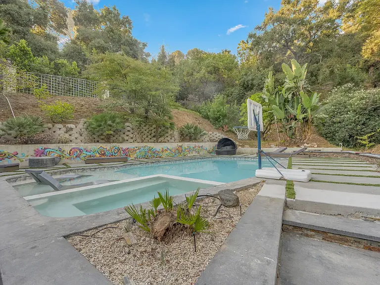 3217 Oakley Dr — Photo 33